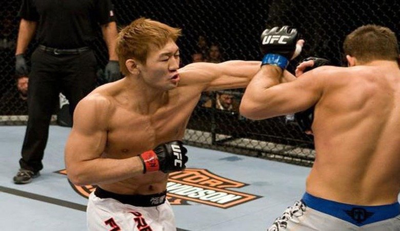 Anime Facts Compilation Part 11. In episode 18 of ultimate haremNisekoi, the sand sculpture seems to be a direct reference to Attack on Titan, there are two tit